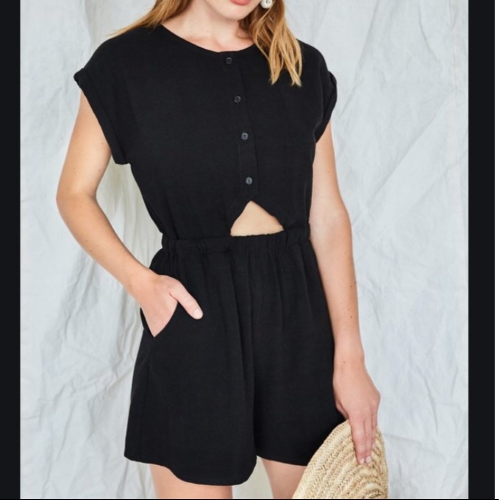 NWT • Eve Gravel “Aquarium” romper